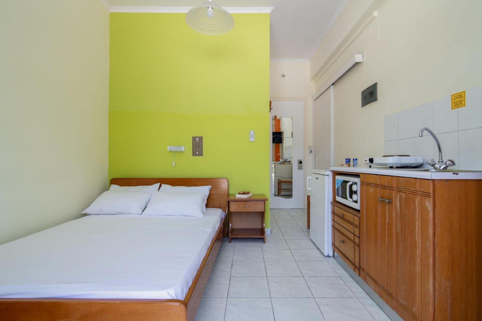 Sunbliss Studios & Apartments Alykes  Chambre photo