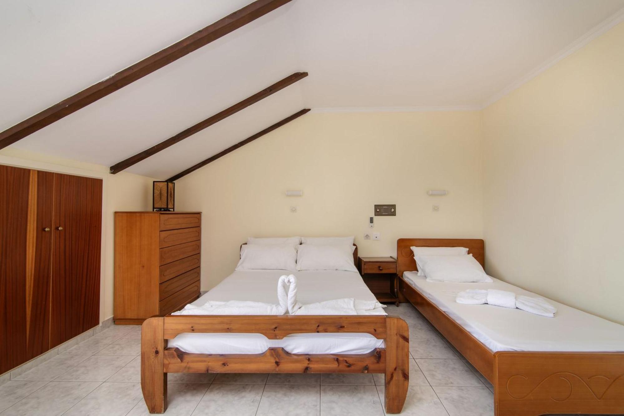 Sunbliss Studios & Apartments Alykes  Chambre photo