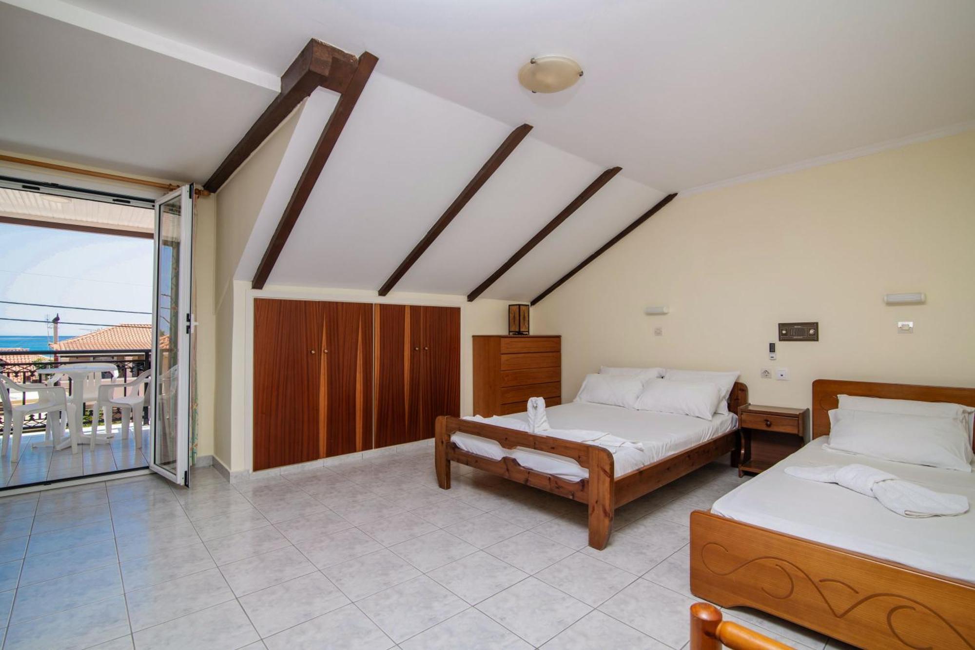 Sunbliss Studios & Apartments Alykes  Chambre photo